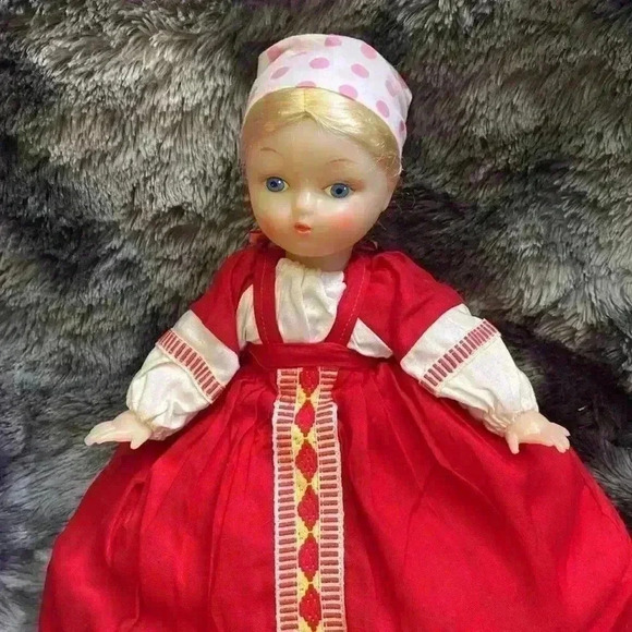 Russian Tea  Cozy with Vinyl Doll Head - Picture 9 of 15